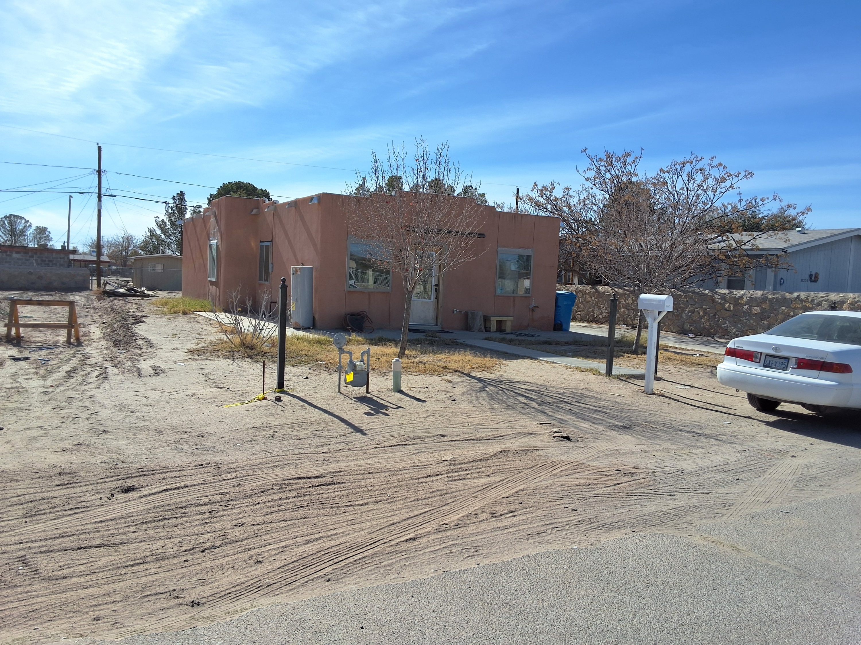 Property main image